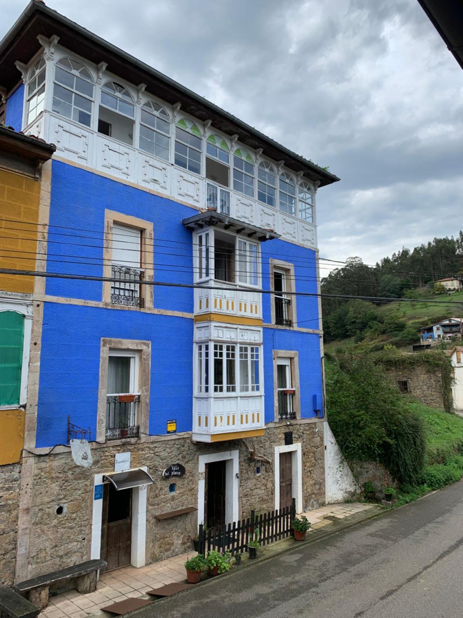Corias Casona Junto Al Narcea Villa Bagian luar foto